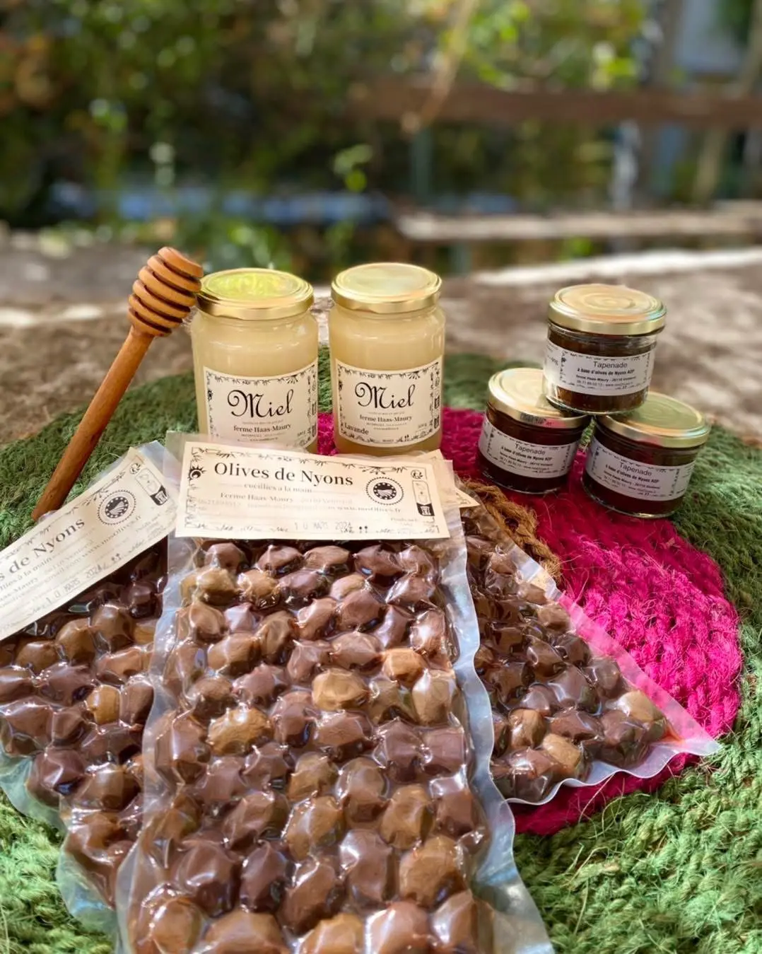 miel olives de nyons tapenade ferme haas maury scourtinerie boutique