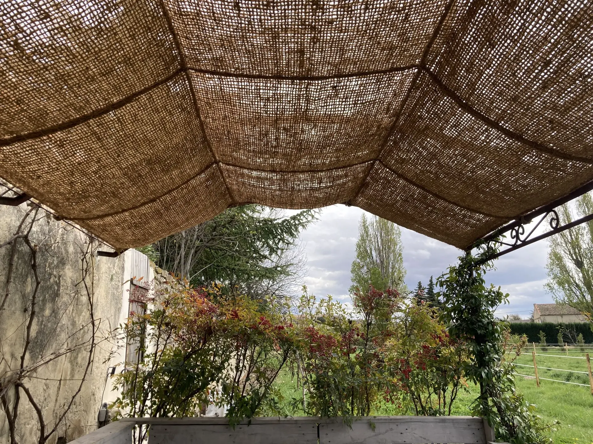 scourtinerie ombrière pergola toile coco ombrage voile