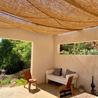 Diagonal reinforced shade sail